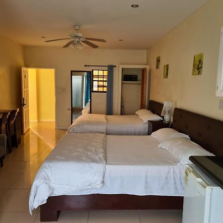Oriental Suites Georgetown Bagian luar foto