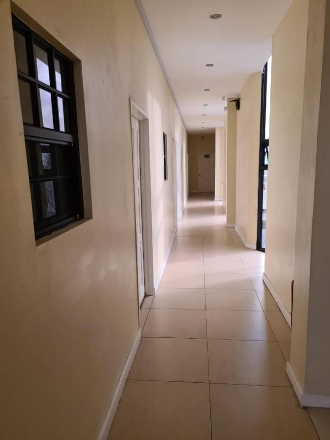 Oriental Suites Georgetown Bagian luar foto
