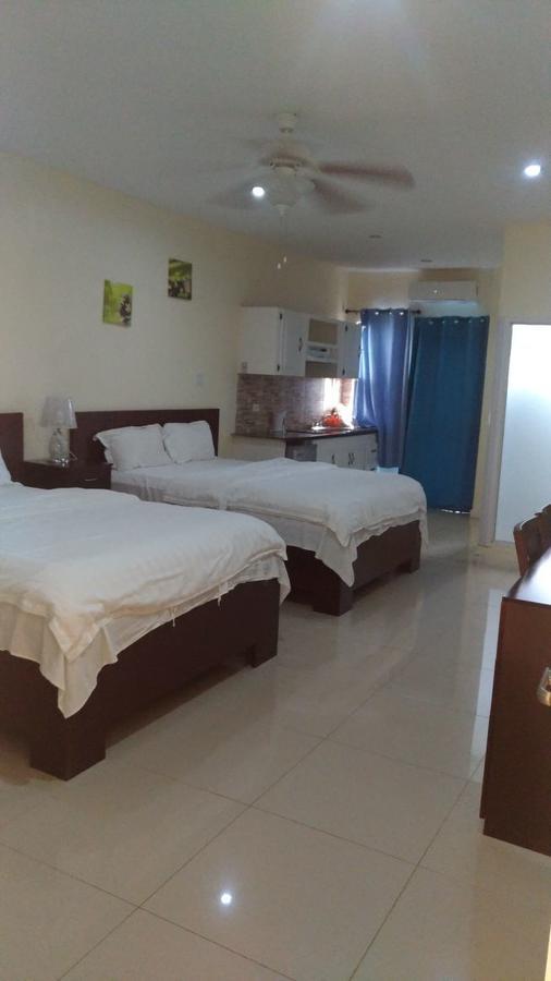 Oriental Suites Georgetown Bagian luar foto